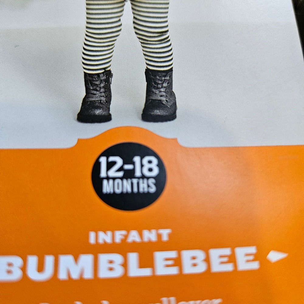 Hyde and Eek Boutique Infant Bumblebee Costume 12-18 Months w/ bee keeper adult - Picture 5 of 10